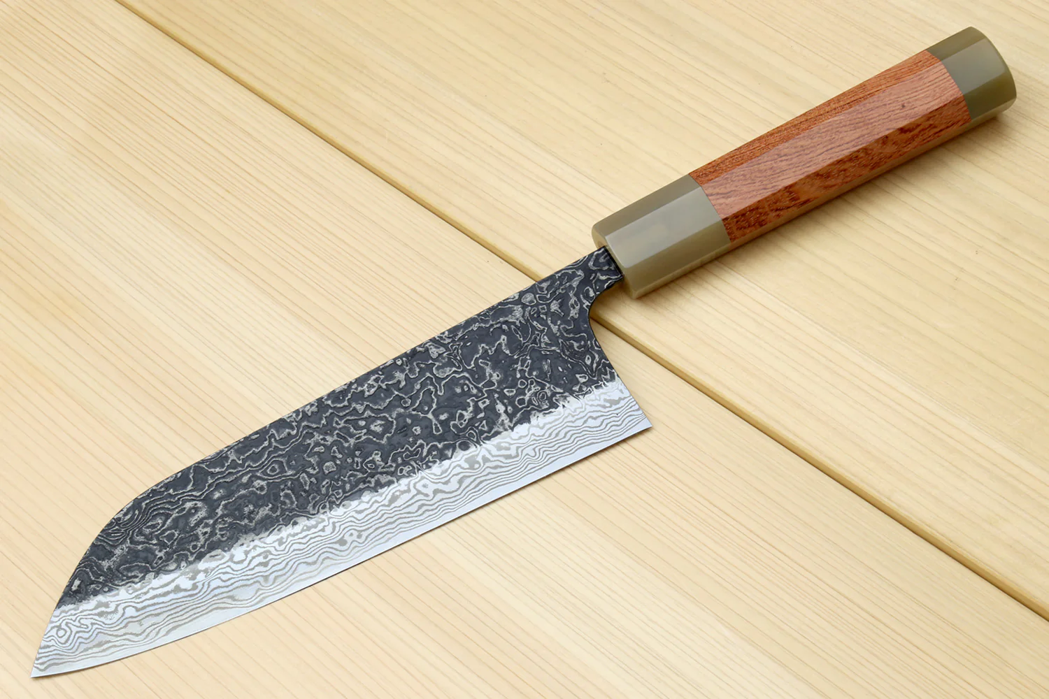 Yoshihiro Black-Forged High Performance SLD Damascus Steel Masashi Santoku Multipurpose Chef Knife Ironwood Handle - Image 3