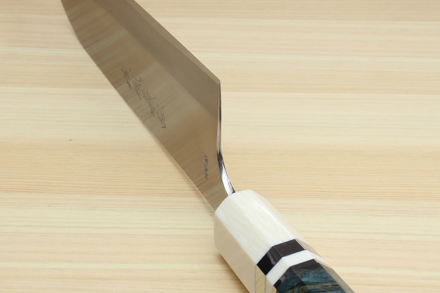 Yoshihiro High Speed Steel HAP40 Santoku Multipurpose Chefs Knife Ocean Blue Handle with Alternative Ivory Bolster and Magnolia Saya Cover - Image 3
