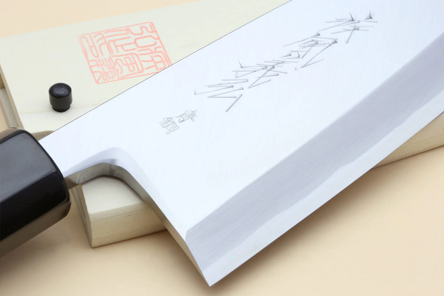 Yoshihiro Hongasumi Blue Steel Deba fish fillet Chef knife - Image 3