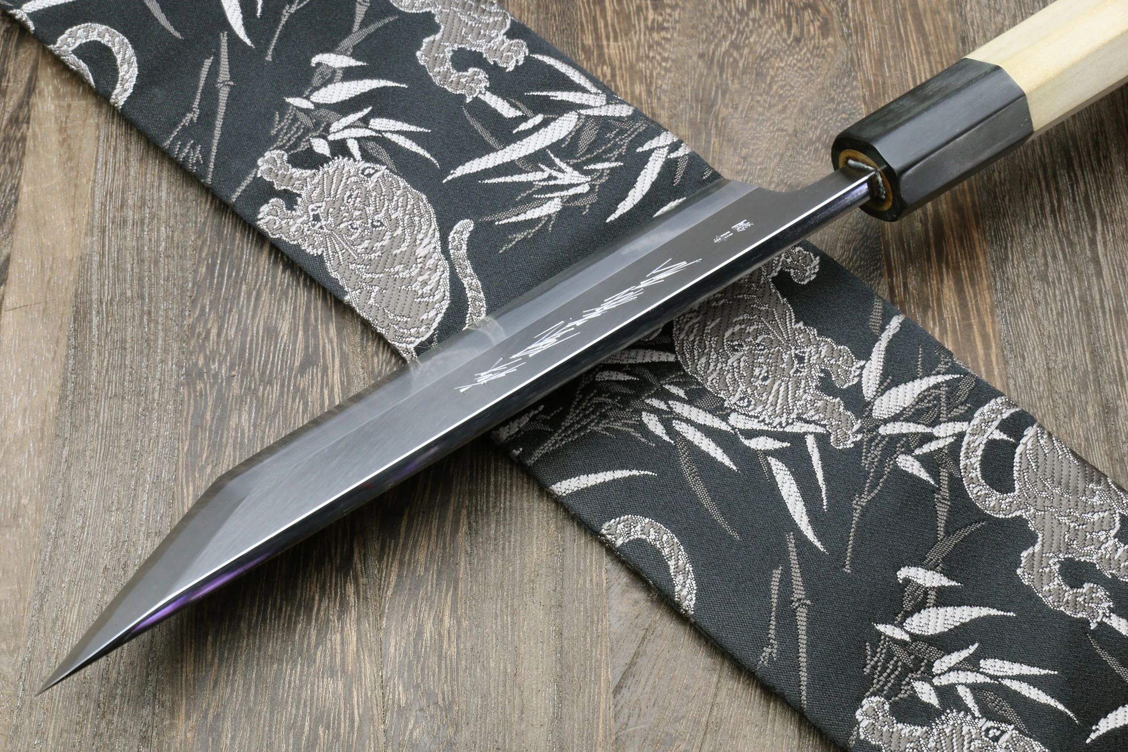 Yoshihiro Hongasumi High Carbon Blue Steel #2 Edosaki Eel Filet knife - Image 6