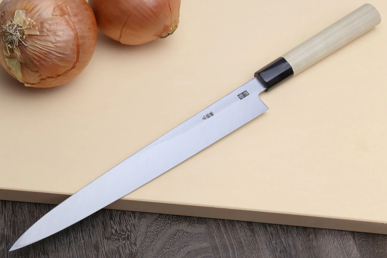 Yoshihiro Hongasumi Blue Steel Yanagi Sushi Sashimi Japanese Knife Magnolia Handle - Image 2