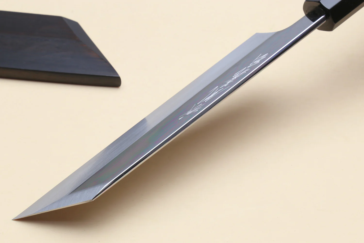 Yoshihiro Honyaki White Steel Mirror-Finished Namiukashi Kenmuki Japanese Single Edged Vegetable Knife with Premium Ebony Saya Cover - Image 6