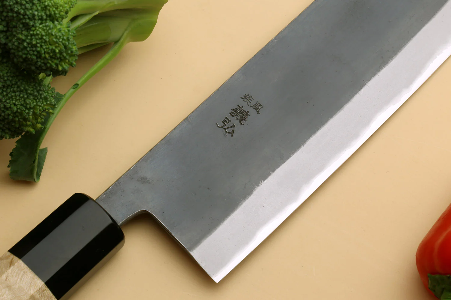 Yoshihiro Kurouchi Black-Forged Blue Steel Stainless Clad Nakiri Japanese Vegetable Knife Kaede Wood Handle - Image 4