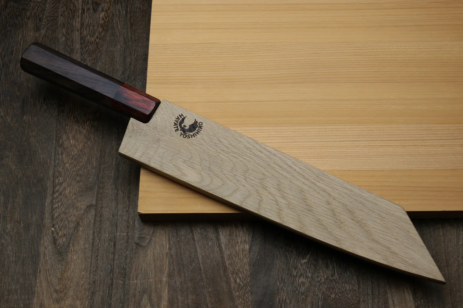 Yoshihiro Magnetic Oak Blade Protector Saya Cover for Double-Edged Kiritsuke - Image 6