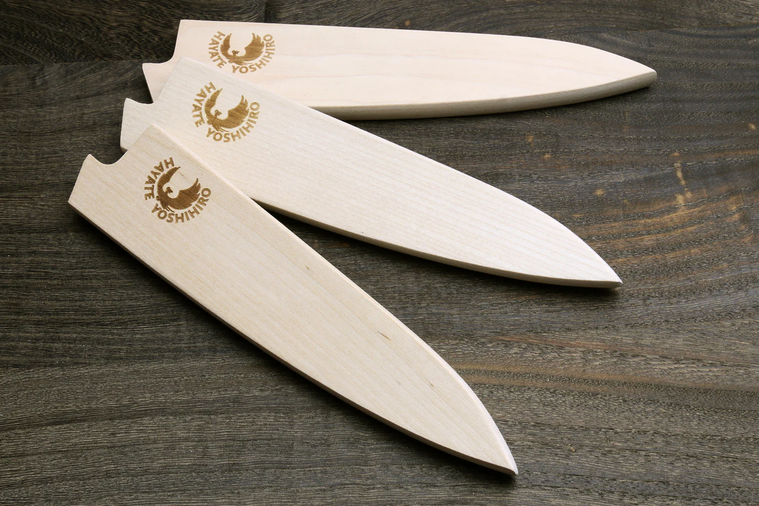 Yoshihiro Magnetic Oak Wood Saya Cover Blade Protector for Petty 6" (150mm) - Image 5