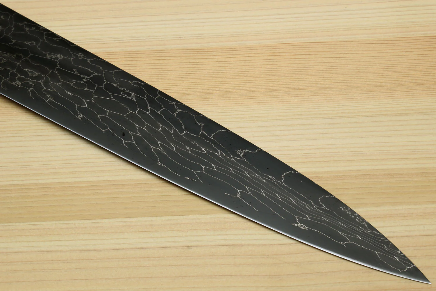 Yoshihiro Mazaki Hon-Sanmai Snake Skin Pattern Damascus Kurouchi Black-Forged Blue Steel Sujihiki Slicer Knife, Mazaki Limited Edition (Blade Length: 300mm) - Image 4