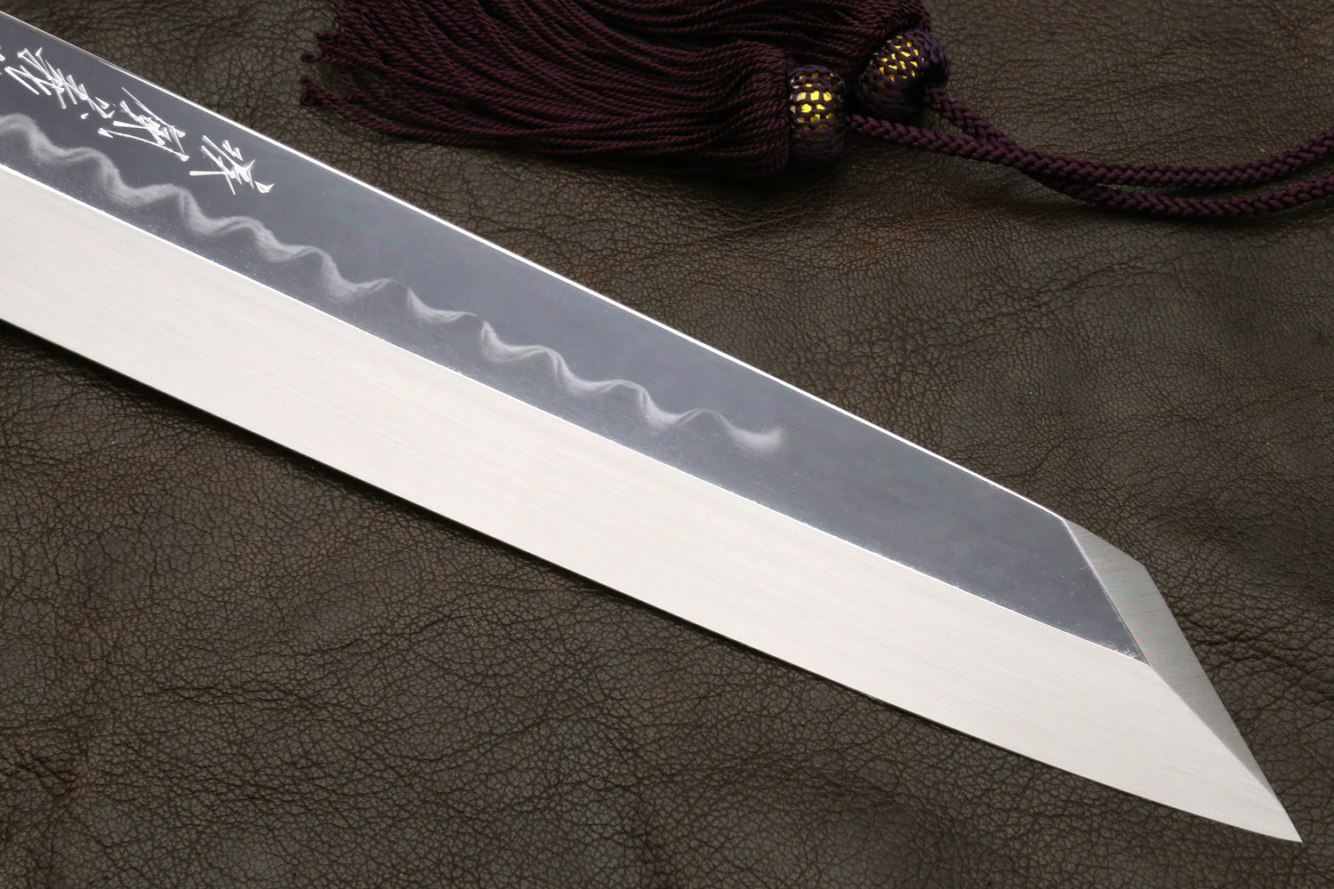 Yoshihiro Mizu Honyaki White Steel #2 Mirror-Polished Namiukashi Kiritsuke Knife Ebony wood Handle & Saya - Image 5