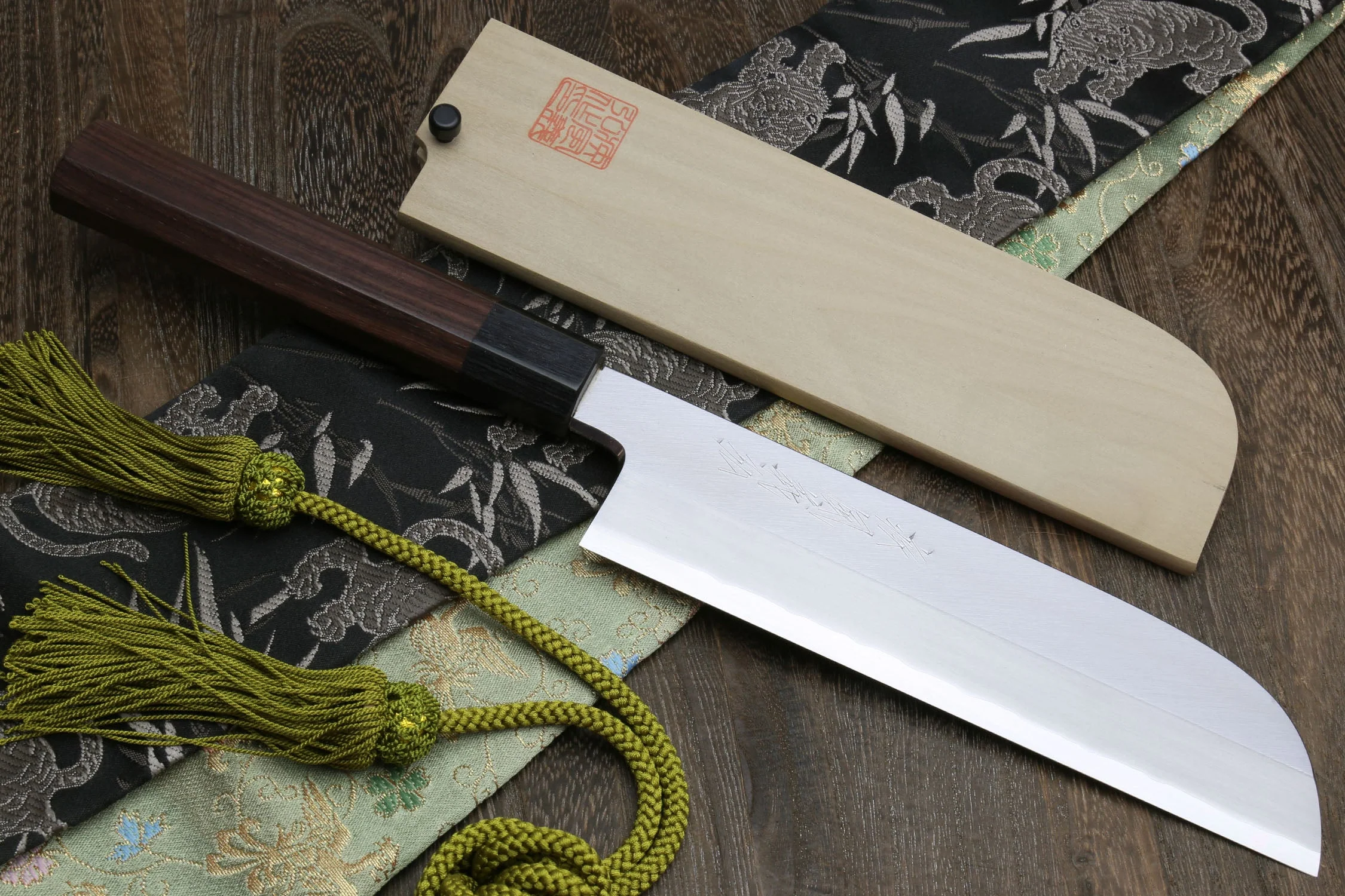 Yoshihiro Hongasumi Ginsan (Hakugin) High Carbon Stain Resistant Kama Usuba Traditional Japanese Vegetable Chopping Chef Knife Shitan Handle