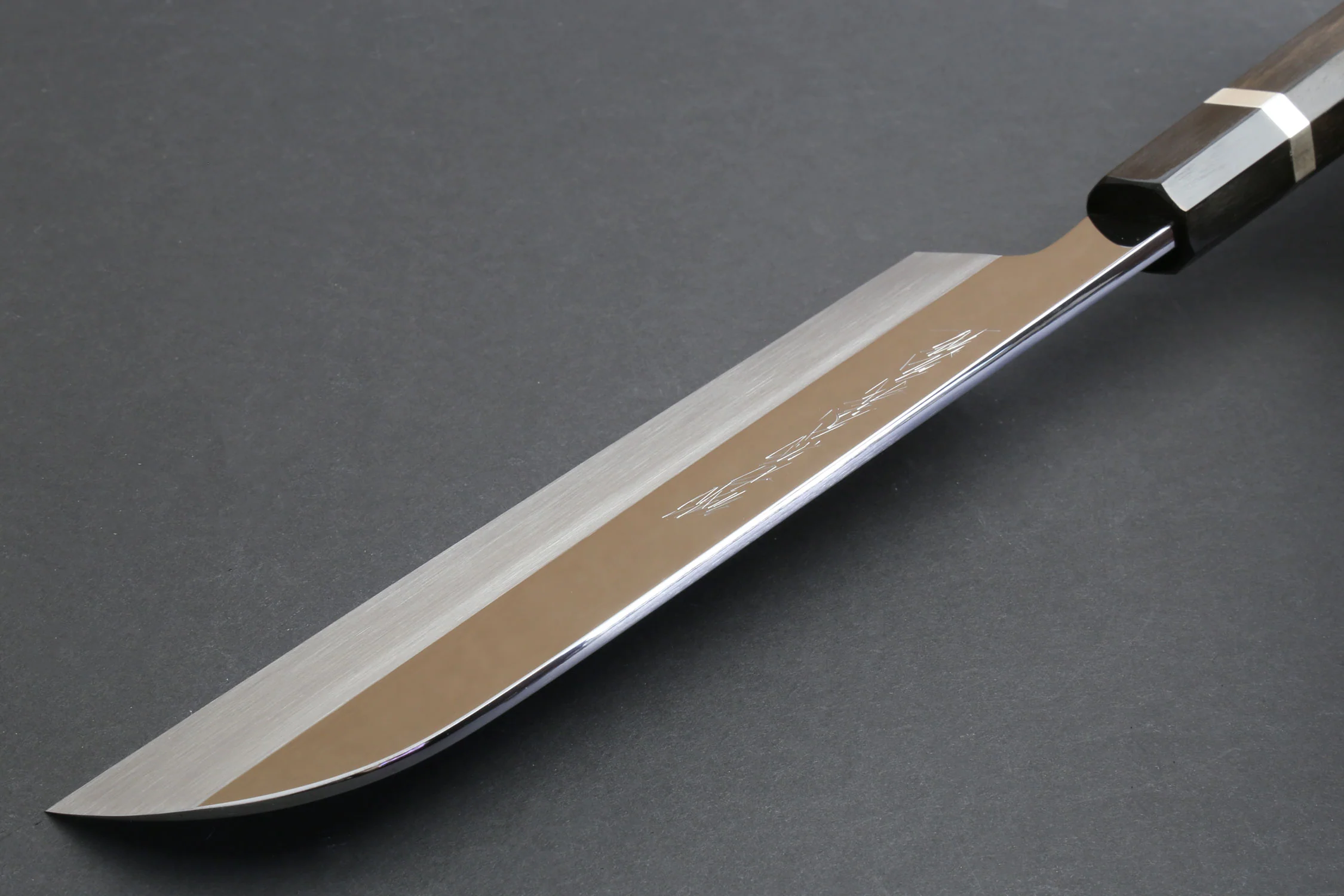 Yoshihiro Mizuyaki Water Quenched Honyaki Mirror-Finished White Steel #1 Usuba 220mm Kama Gata with Sterling Silver Double Bolster Octagonal Ebony handle and Chinagashi Indented Ebony Saya - Image 7