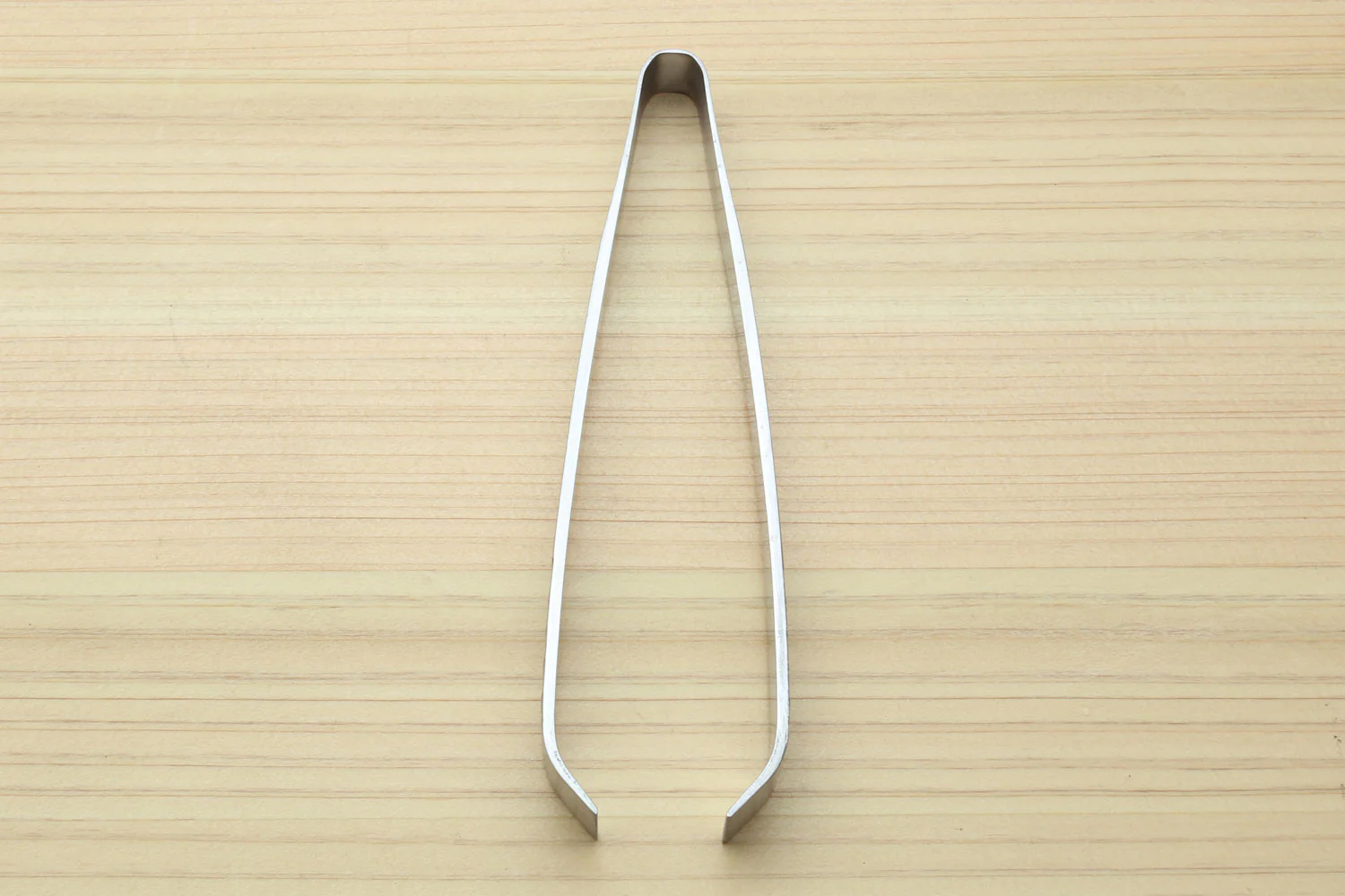 Yoshihiro Non-slip Fish Bone Tweezer Japanese Sushi Chefs Garnishing Tool (Eastern Type) - Image 5