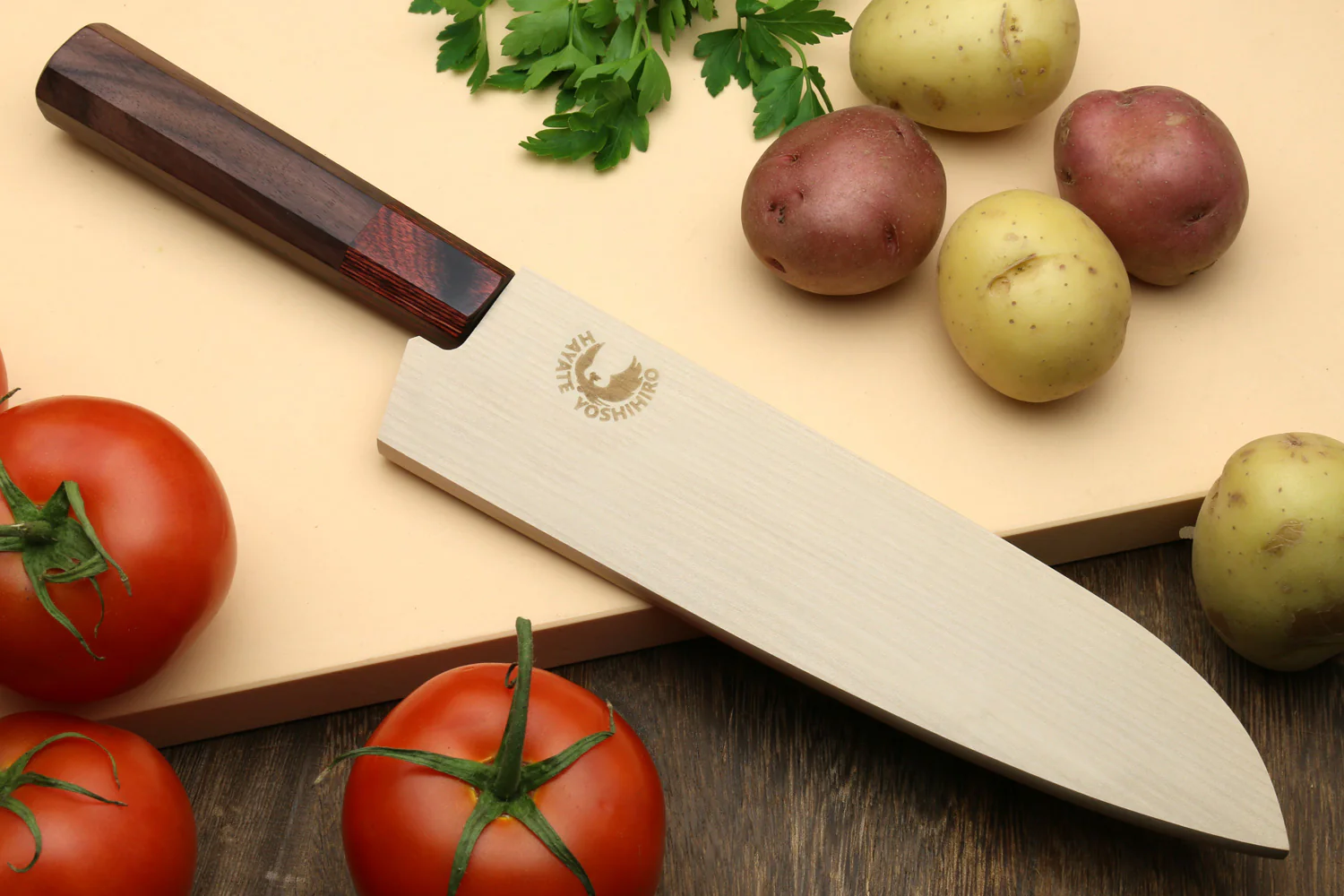 Yoshihiro VG-10 46 Layers Hammered Damascus Santoku Japanese Multipurpose Knife (Octagonal Shitan Rosewood) - Image 7