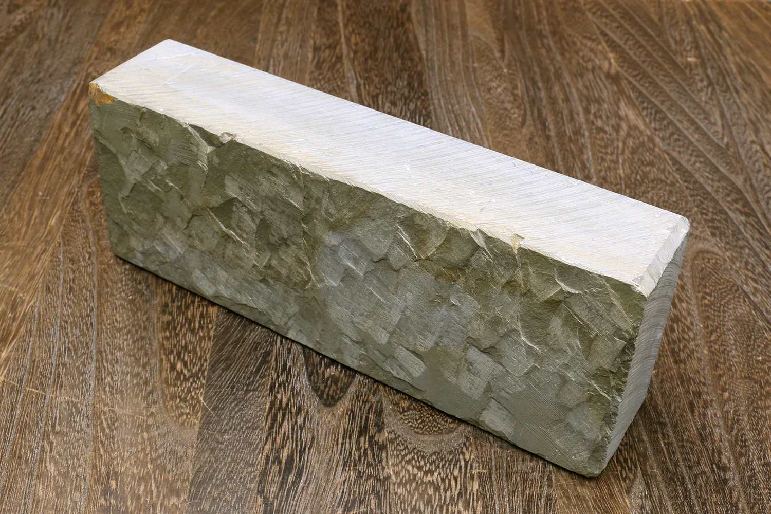 Yoshihiro Premium Natural Sharpening Whetstone Shiage Finishing stone Grade 30 (NS30-100) - Image 2