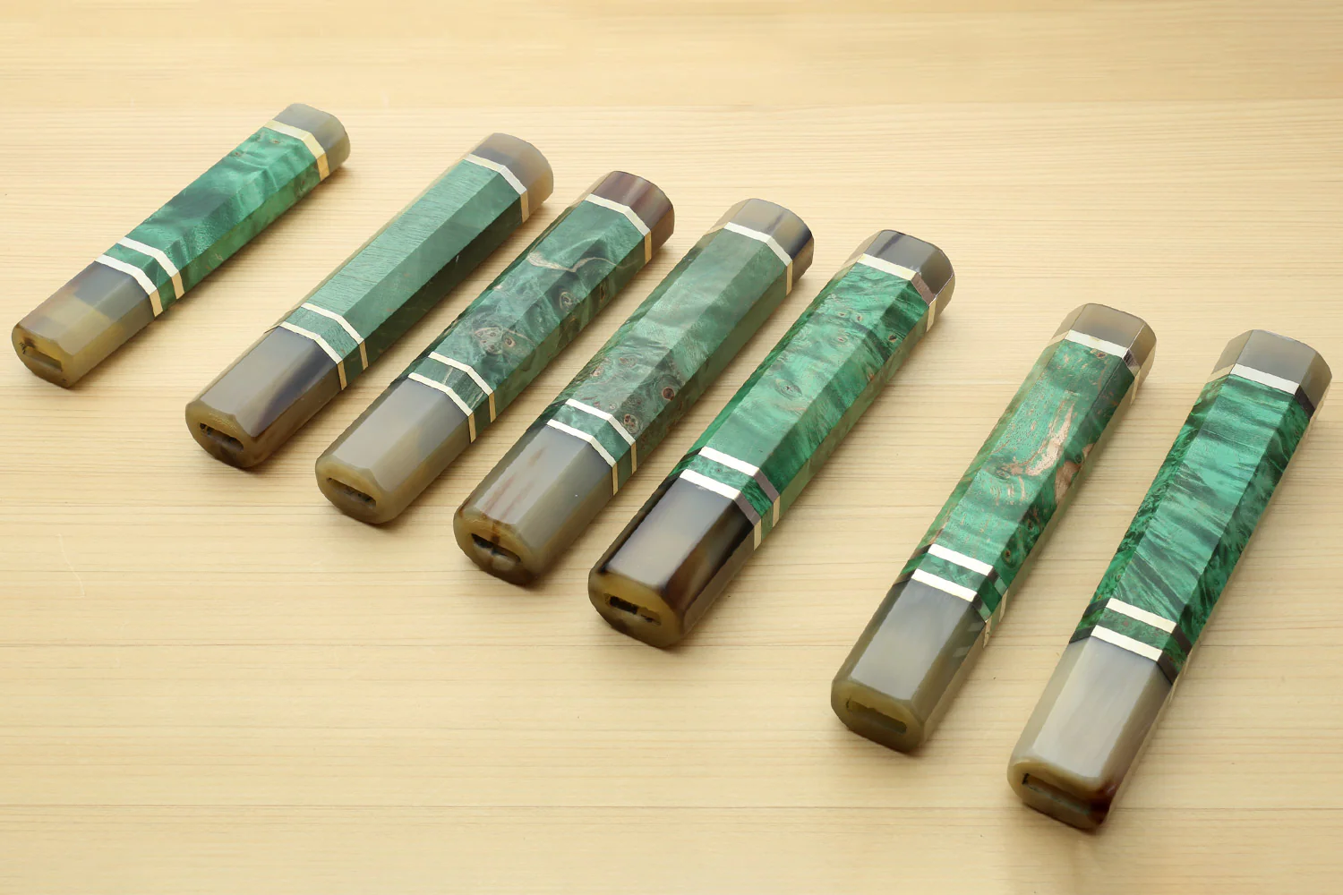 Yoshihiro Stabilized Maple Burl Handle with Water Buffalo Horn Bolster for Sujihiki Slicer Knife - Image 5