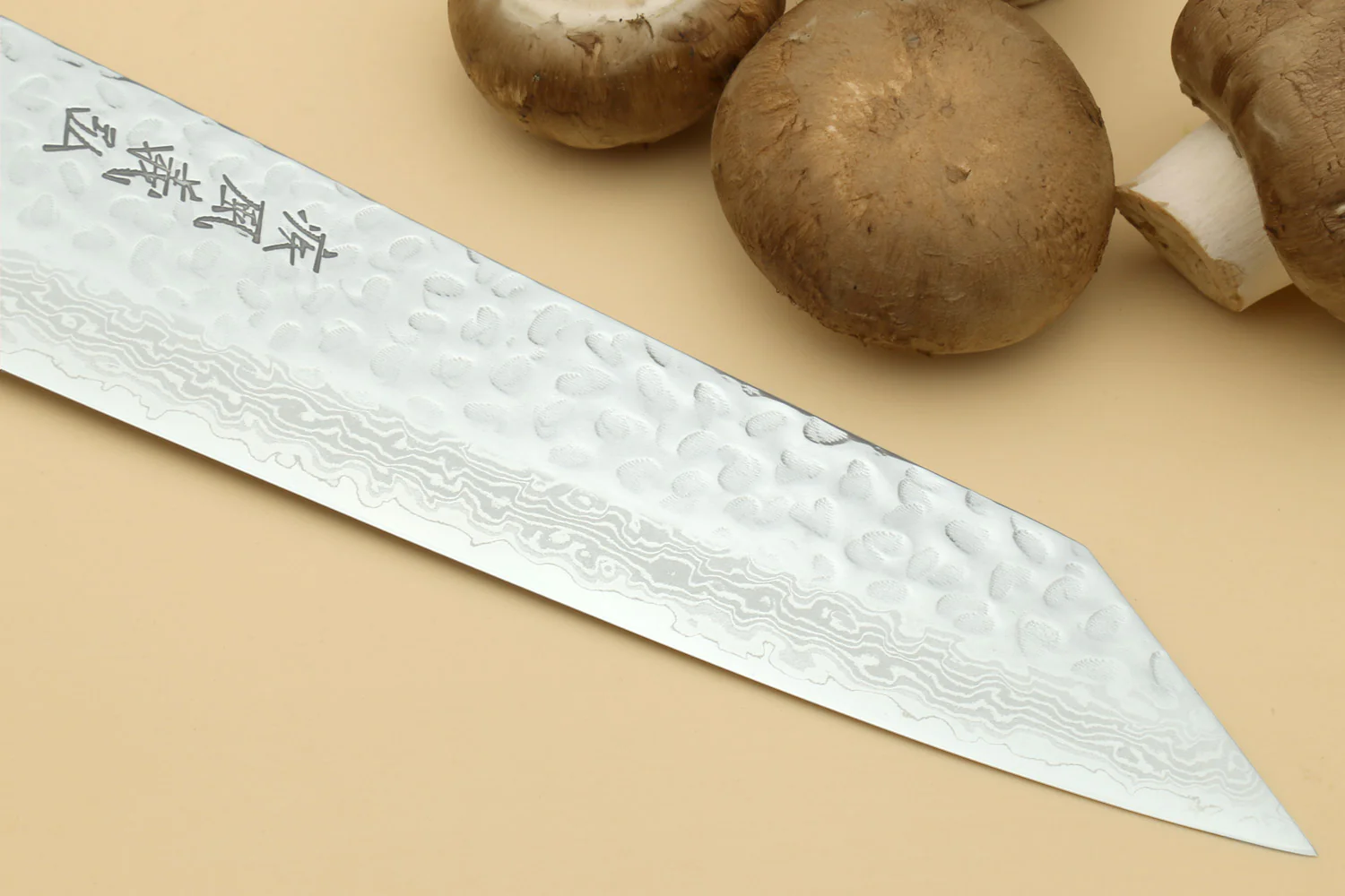 Yoshihiro VG-10 16 Layer Hammered Damascus Stainless Steel Kiritsuke Multipurpose knife 8.25" - Image 4