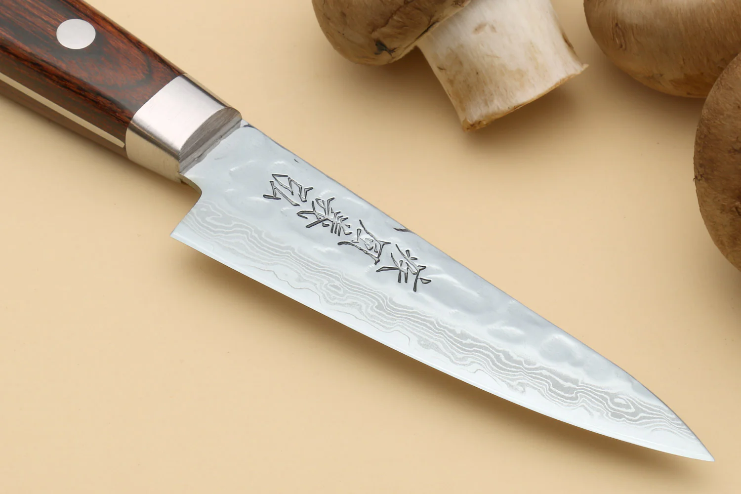 Yoshihiro VG-10 16 Layer Hammered Damascus Stainless Steel Nakiri and Paring Knife Set - Image 8